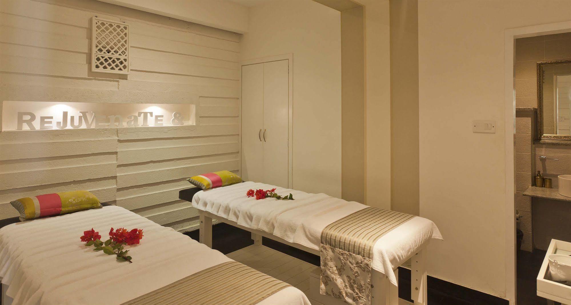 Escape Hotel & Spa Bangalore Dış mekan fotoğraf